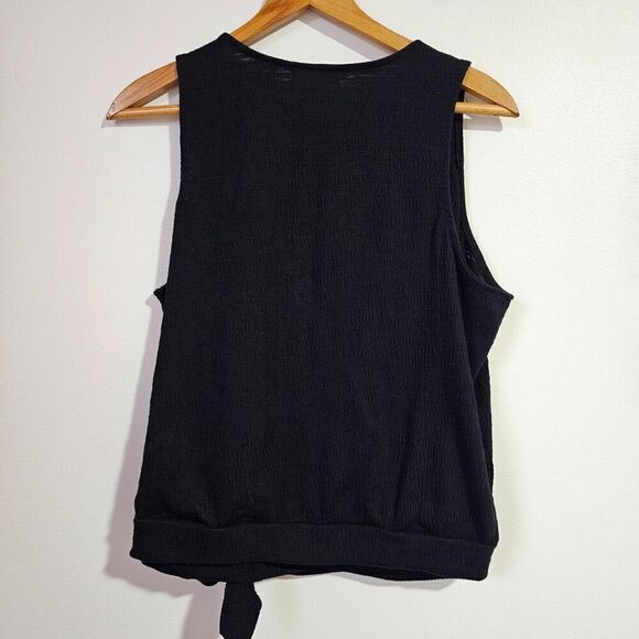 EUC UNIVERSAL THREAD GOODS BLACK SURPLICE TANK TOP SLEEVELESS SIZE LARGE - Picture 2 of 11